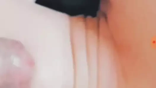 benim itaatkar için açgözlü oral seks