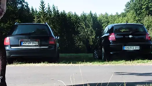 Park yerinde mastürbasyon ve dildofucking