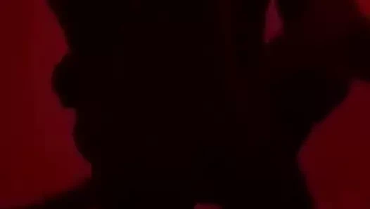 Aline se fait baiser sur du koffi