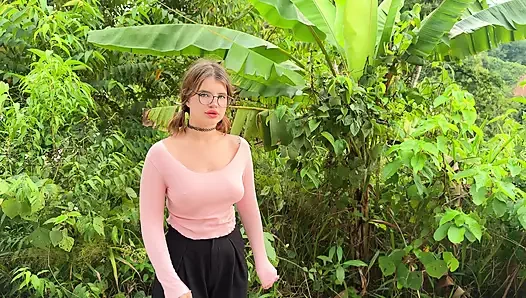 Kayıp erkek delisi erkek arkadaşını ilk tanıştığı adamla aldatıyor