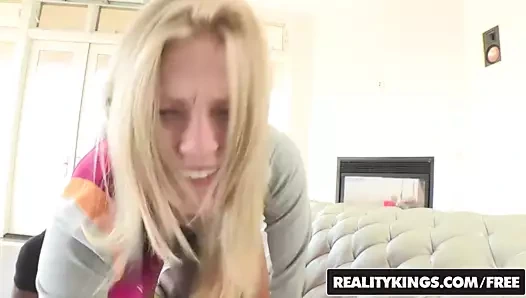 Gençler büyük horozları sever - kızıl kırmızı prens yahshua - seksi