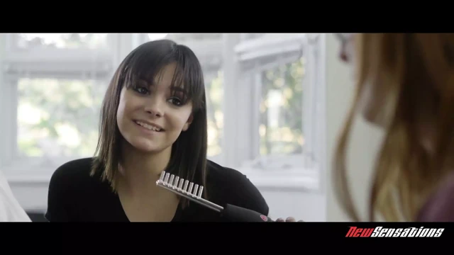 Emma Marx'ın boyun eğişi - evrimleşmiş - röportajlar