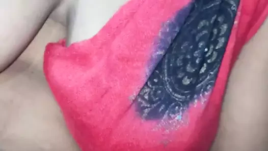 Desi gerçek milf var güzel göğüsler