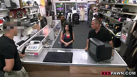 TV'si için Kübalı bir piliç lanet - xxx piyon