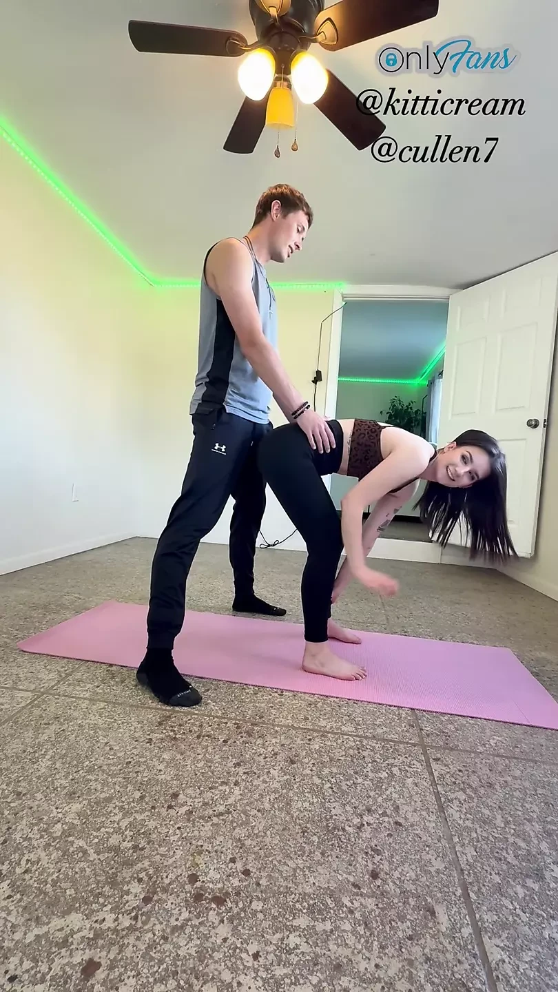 Teen pussy stretched by yoga instructor
