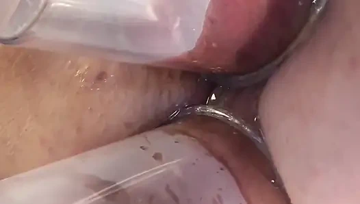 Aşırı yakın çekim çift vakum pompalama göt ve amcık