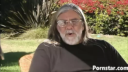 Ateşli karina kean ile romantik ve şehvetli vahşi seks