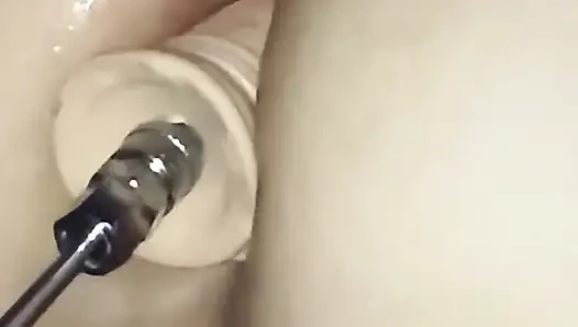7 inçlik bir yarağın tadını çıkarıyor