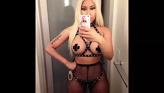 mutlu cadılar bayramı nicki minaj seksi kostüm 2013