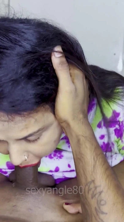 Ключевой момент из "Бхабхи трахнули с ее собственным младшим шурином дези хинди секс-видео"