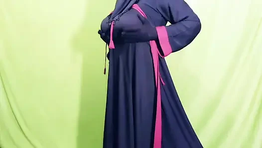 Hintli desi köyünün karı karısı kışın tarlada eğleniyor
