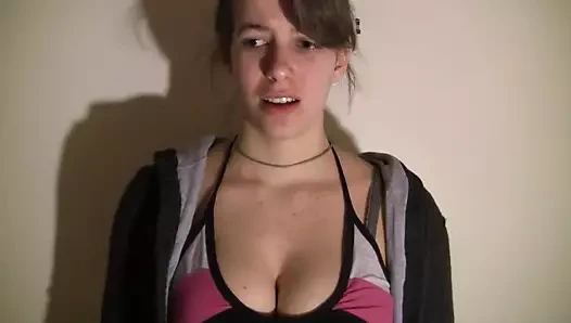 pauduro.mp4 için büyük göğüslü güzel kız