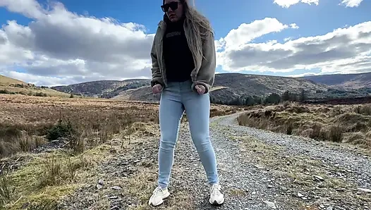 Emergency While Walking on the Public Trail but Had to Wet My Jeans