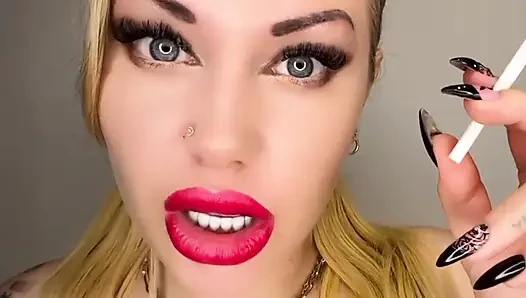 Asmr ve akıl sikişi sigara içen joi boşaltıyor