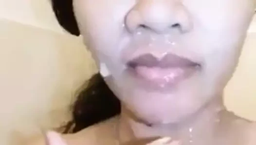 Pinky usam sıcak filipino yüz cumshot ile bf