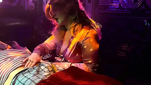 GIZLI GECE YARıSı ELLE MUAMELE VE BOŞALMA