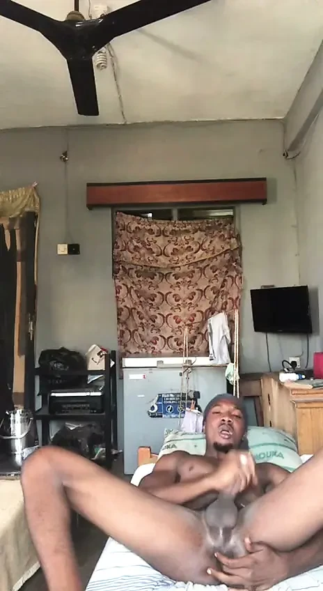 Evde yalnızken mastürbasyon yapmayı bırakamıyorum..