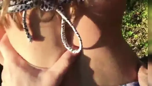 Outdoor Quickie in Leverkusen nach einem Spaziergang