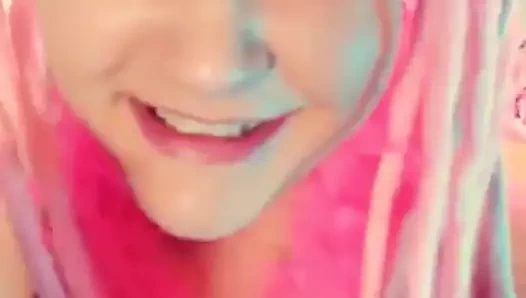 Pantolonunu indir omg çok küçük