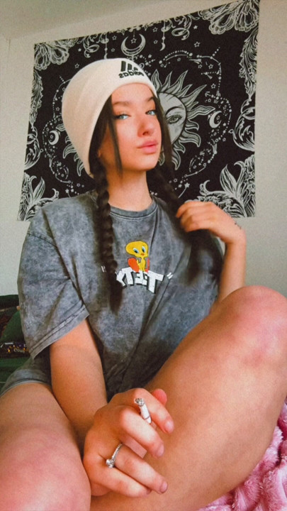 Tumblr gibi eldeki sigara 2016