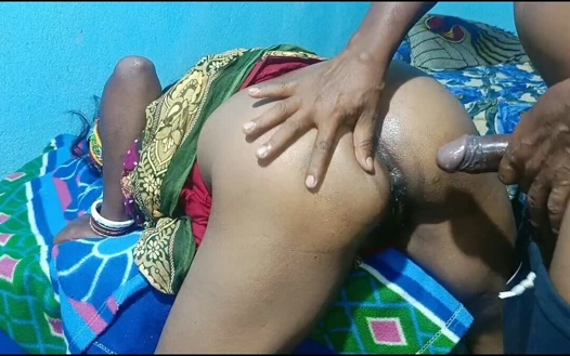 Domaltmalı göt sikişi Hintli yenge desi porno