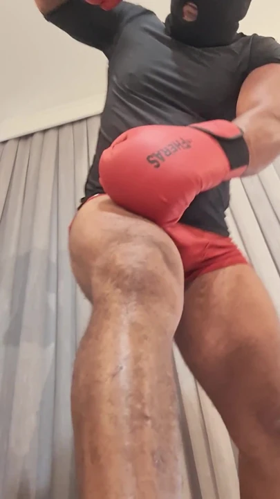 (ham video) Black Titan - bakış açısı ağır boks yarışması