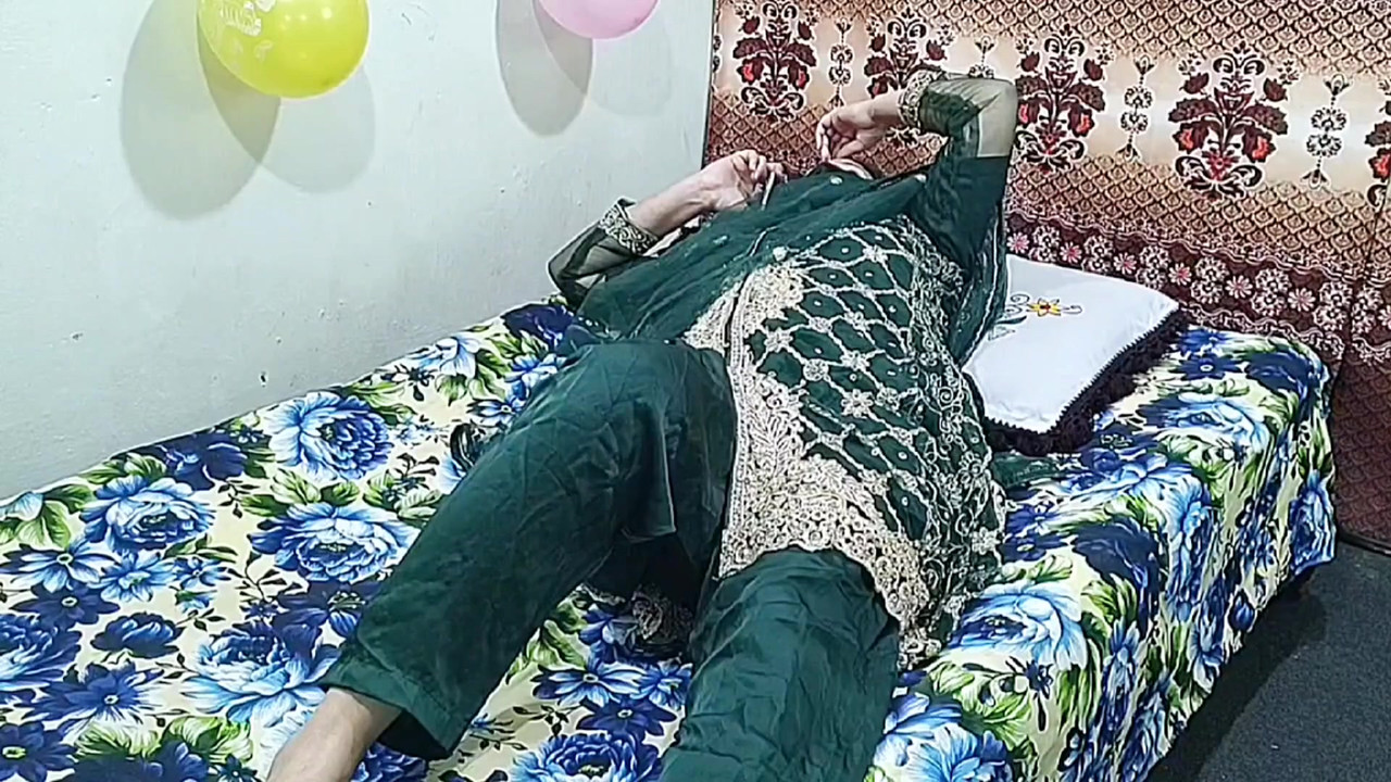 Indian Desi StepMom Playing with Her Step Son Big Ass stepmom Hindi Audio