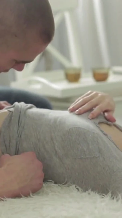 Horny Tenn wird entjungfert | Clip 2