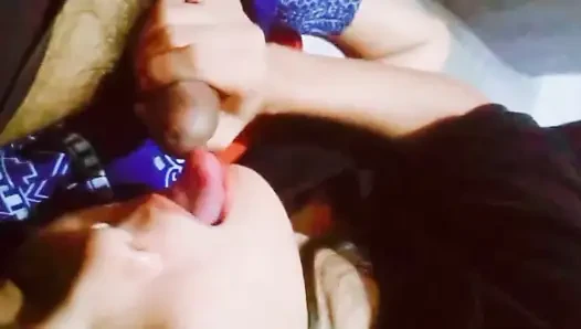 Güzel Kız, Güzel Bir Kız Sevgilimin Sperm Suyuyla Doldu