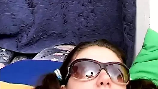 Komşunuz herkesi sikikleri ve şimdi o senin horoz #8 istiyor