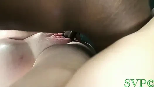 Güzel bell 9 aylık hamile erkek arkadaşı tarafından sikiliyor