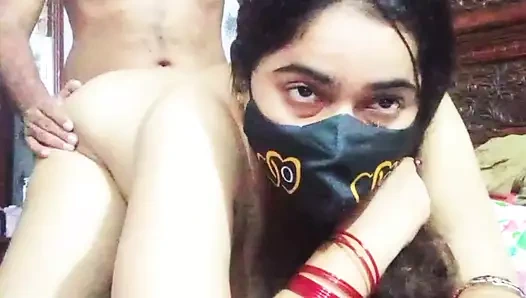Fuck to the dasi bhabhi doggy style very hard fuck