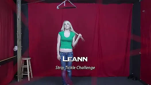 Leann'in striptiz gıdıkla meydan okuması