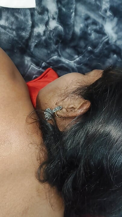 18+ Hintli kız ilk kez anal seks videosu