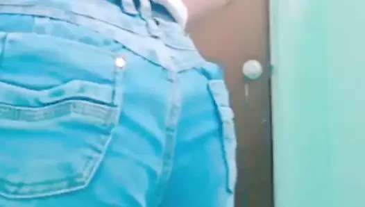 Seksi güzel mexican teen alır kapalı ona üniforma