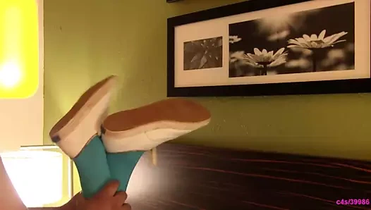 keds seks ayakkabı oyunu