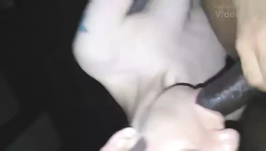 Patron sekreterim beni emiyor