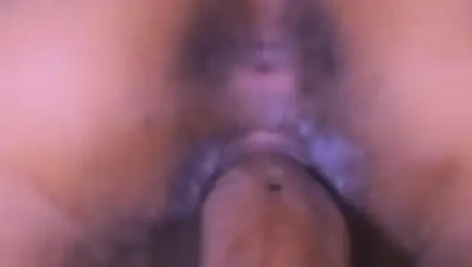 Kız arkadaş en iyi arkadaşı tarafından sikiliyor