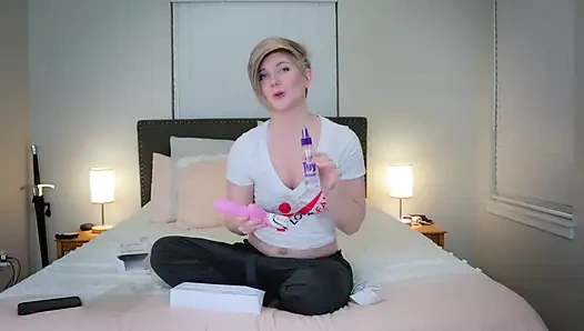 Propinkup illusion pro10 vibratör kutularını açıp ev hanımı Ginger ile inceleme