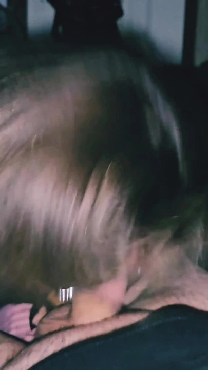 "Uyumaya çalışırken ona sakso çekti onun yerine ağzıma bir şey verdi" den güçlü an