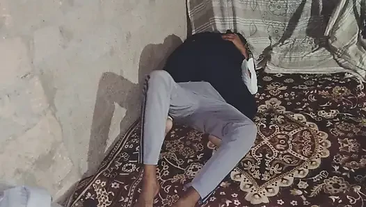 Ateşli Hintli desi üvey üvey erkek kardeş ve kayınbiraderi ateşli seks