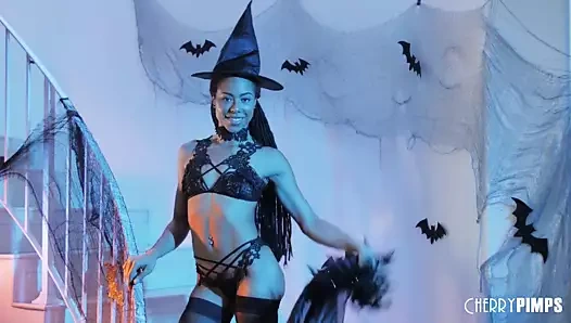 Cosplay abanoz genç gets ekstra yaramaz içinde mastürbasyon sahne