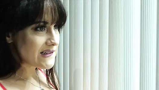 Bir yıldızının annesi