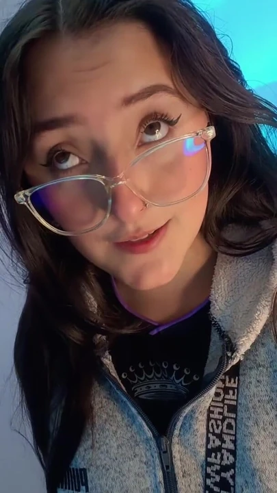 Kathia_Morelli videosu