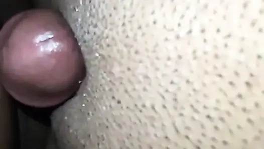 Çift iyi misyoner seks yapıyor. Harika inlemeli iyi seks