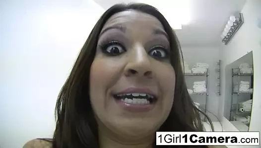 Ann marie rios çalış ile ona kedi