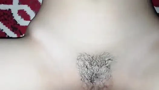 Adam üvey kız kardeşinin karısıyla kalbi kırık