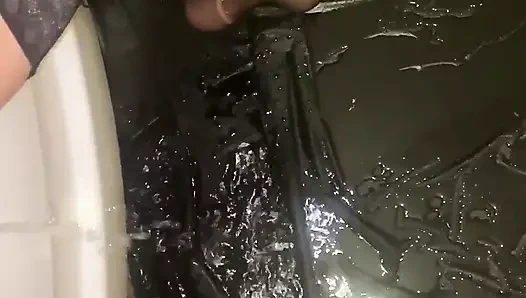 Orta yaşlı seksi kadın ep 111 üvey anne banyoya işiyor