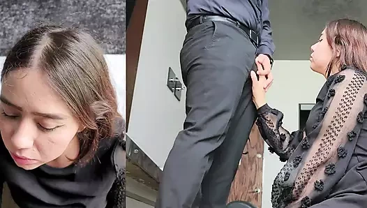 Benim tek değerim boyun eğmedir. Benimle ne istiyorsan yap. Sert seksle mahvolmama bak