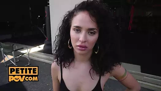 Bakış açısı - seksi sürtük Geyşa Kyd ganstar cazibene aşık oldu